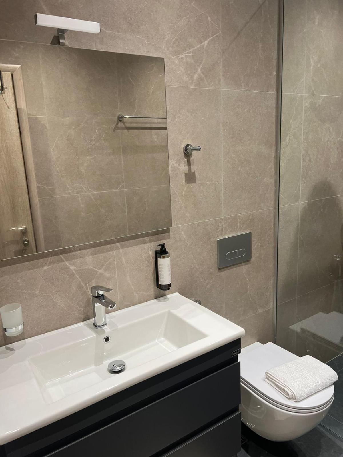 Seaside Apartment Sarande Bagian luar foto
