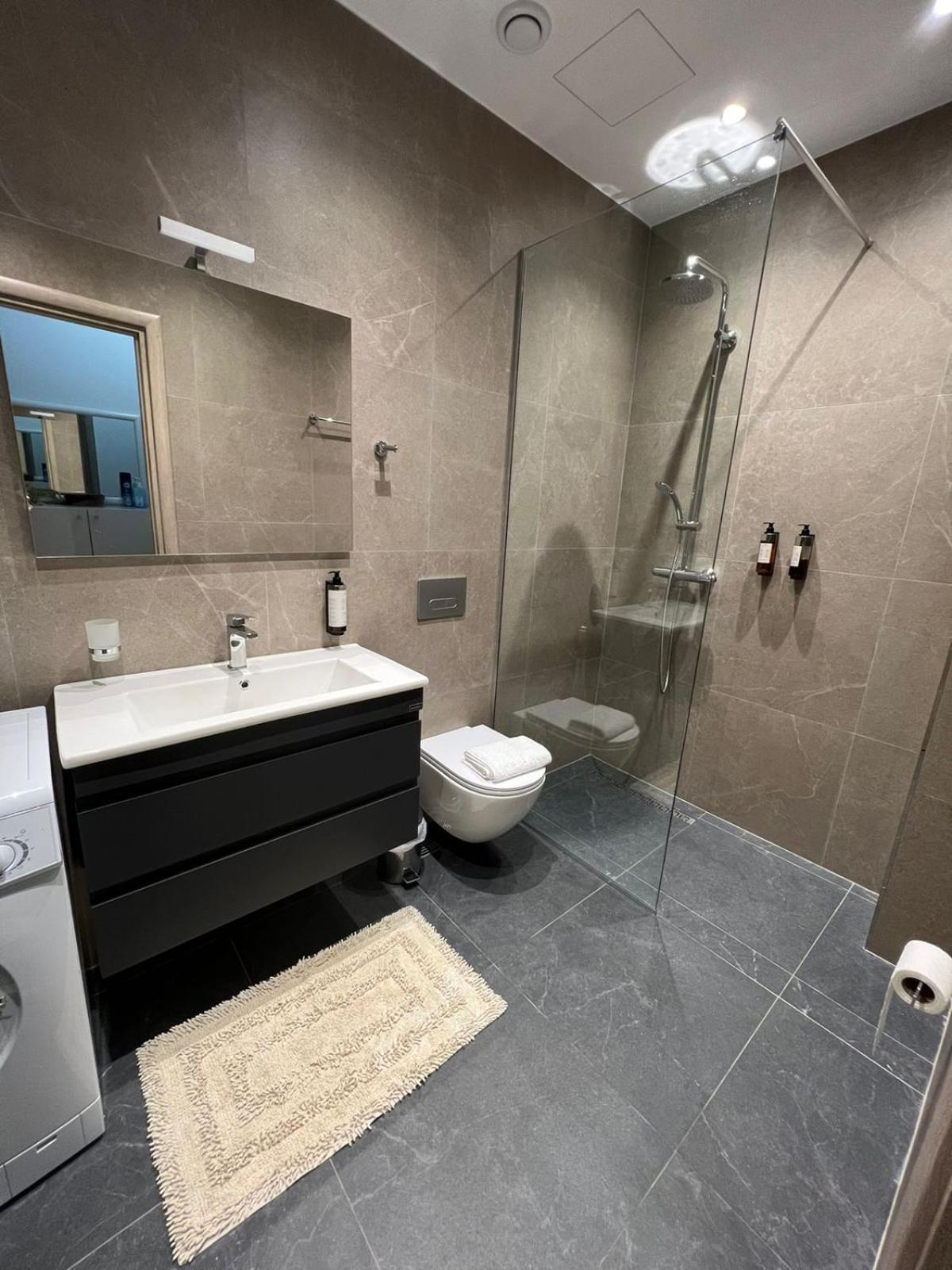 Seaside Apartment Sarande Bagian luar foto