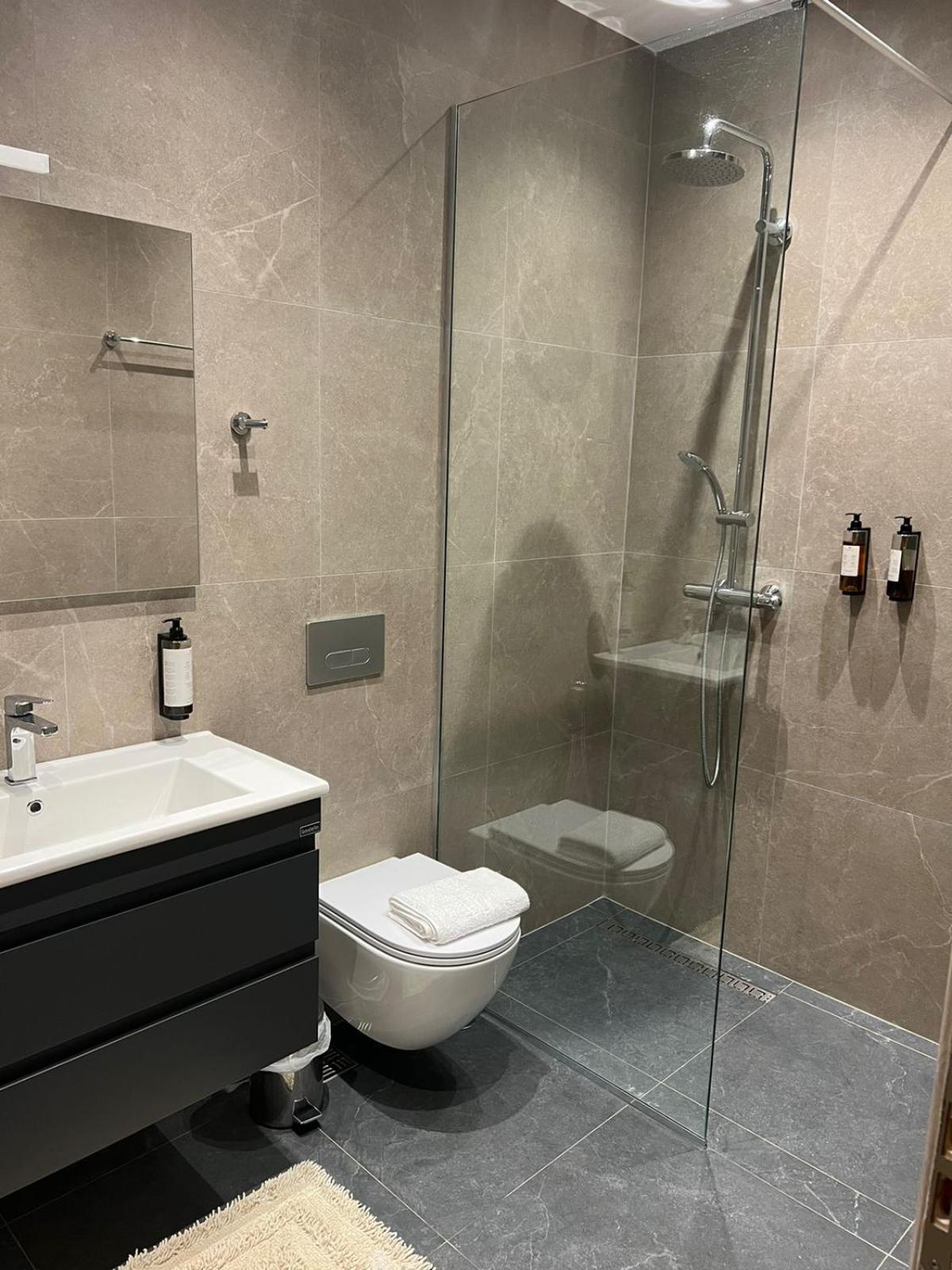 Seaside Apartment Sarande Bagian luar foto