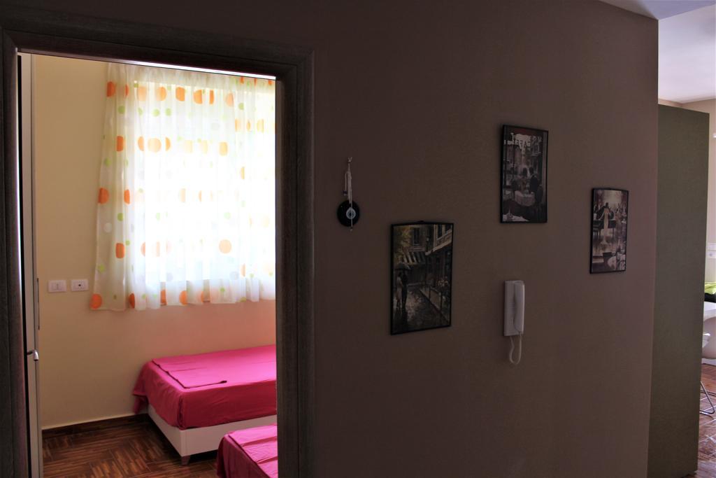 Seaside Apartment Sarande Bagian luar foto