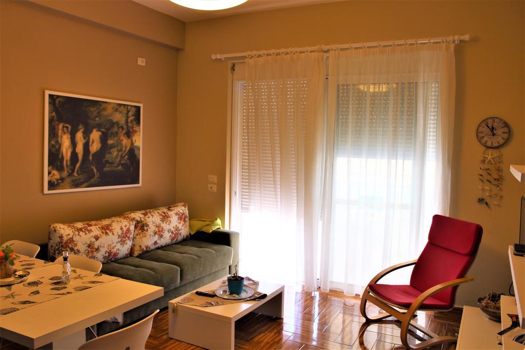Seaside Apartment Sarande Bagian luar foto
