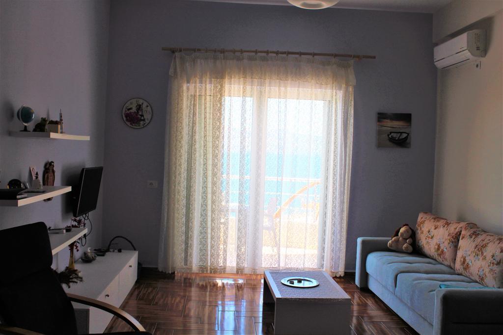 Seaside Apartment Sarande Bagian luar foto